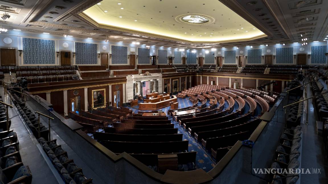 $!Vista del recinto de la Cámara de Representantes en el Capitolio. Aquí Joe Biden pronunciará su discurso sobre el Estado de la Unión. AP/J. Scott Applewhite
