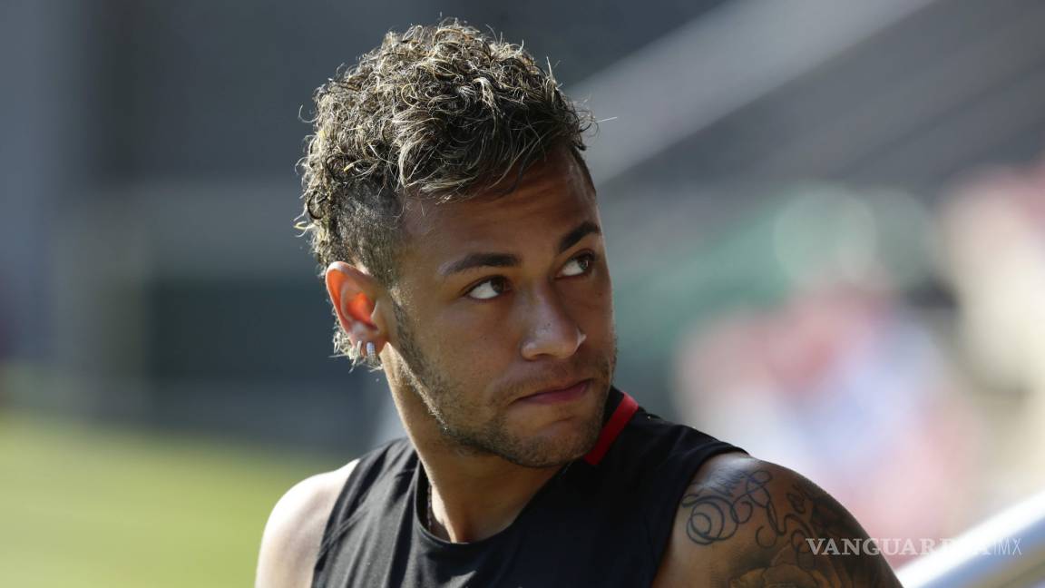 Neymar-Cavani-Emery protagonizan la novela llamada 'PSG'