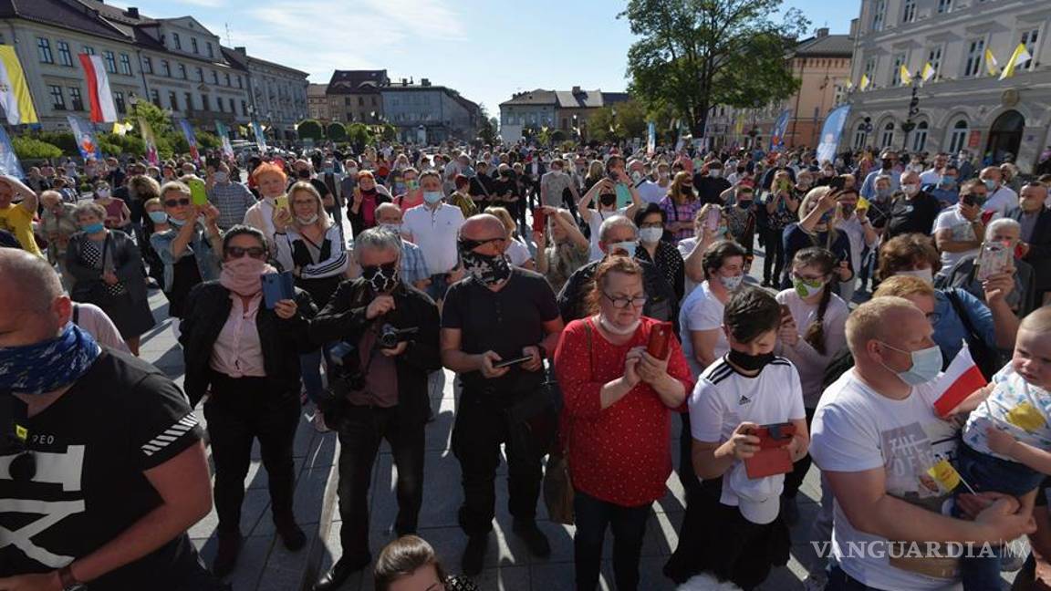 $!Así celebran el centenario del nacimiento de Juan Pablo II en tiempos del coronavirus (fotos)