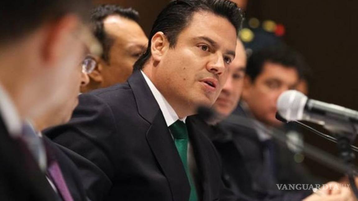 Gobernador de Jalisco dejará la motocicleta por seguridad