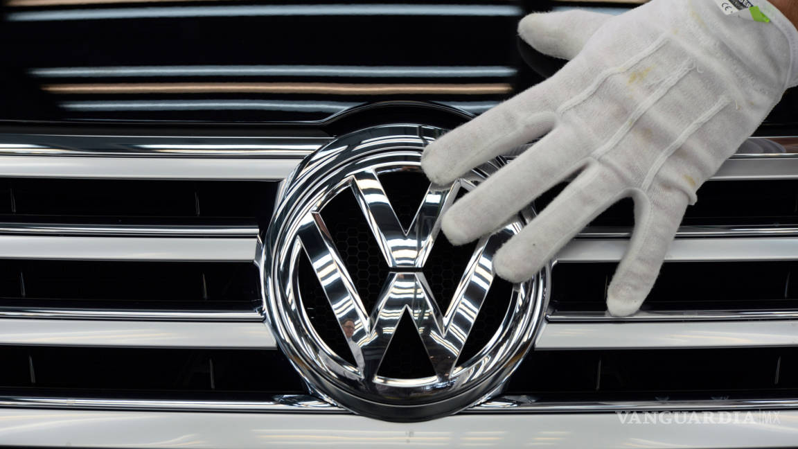 Moody’s baja nota de Volkswagen ante escándalo por emisiones de CO2