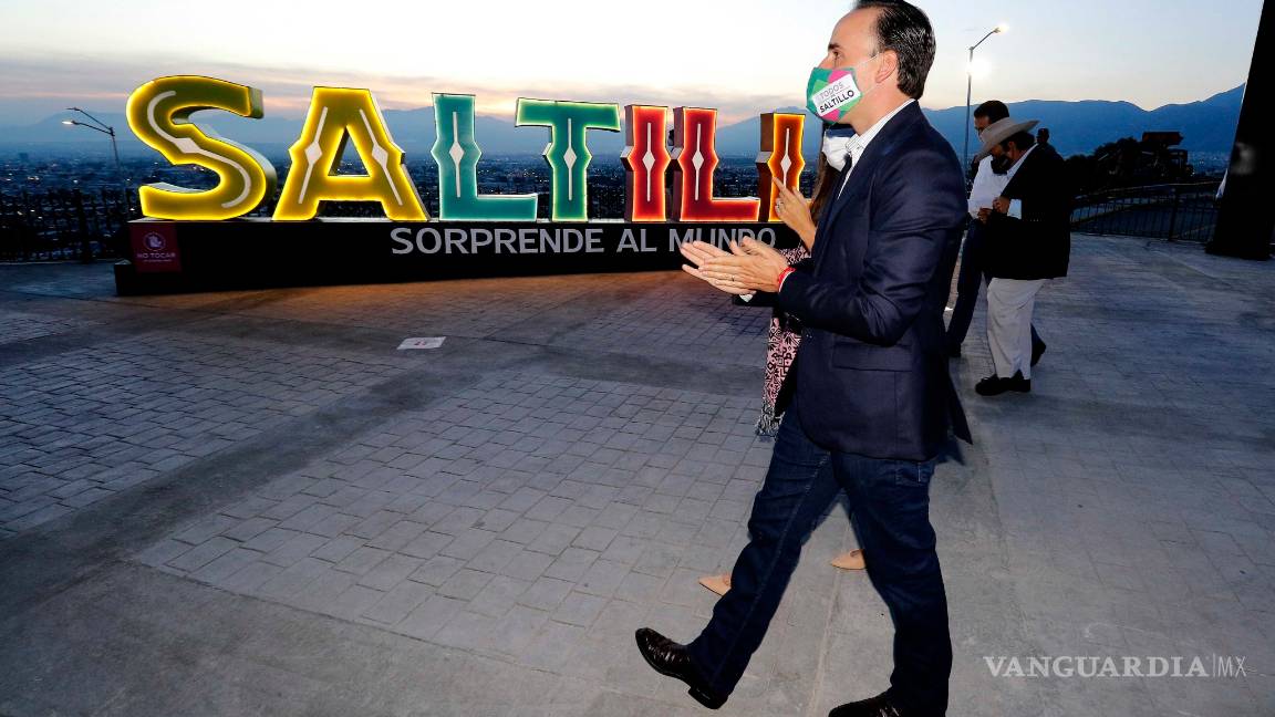 $!Con la Sana Distancia festejan los 443 años de Saltillo