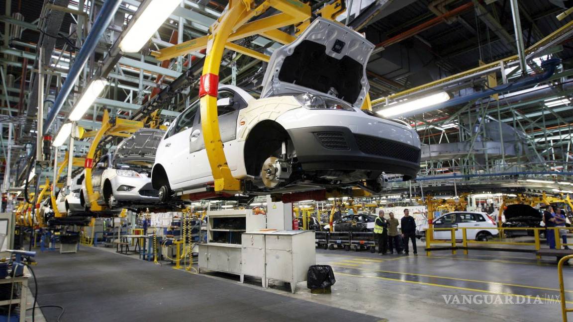 Cae en octubre producción y exportación automotriz mexicana