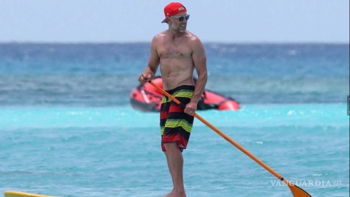 $!Jessica Simpson toma el sol y luce irreconocible