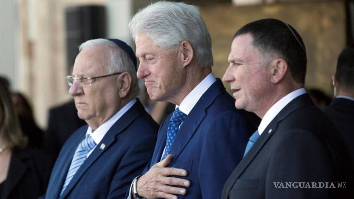 $!Clinton muy afectado, primer líder mundial que presenta sus respetos a Peres