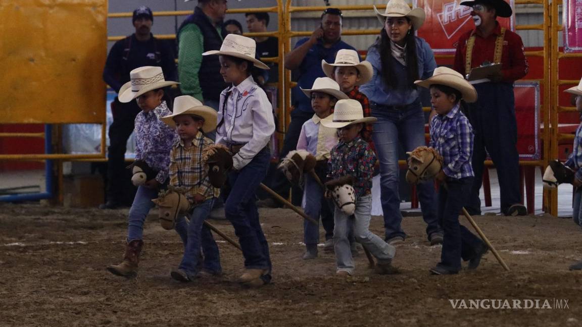$!El rodeo infantil era uno de los eventos más esperados en el certamen.