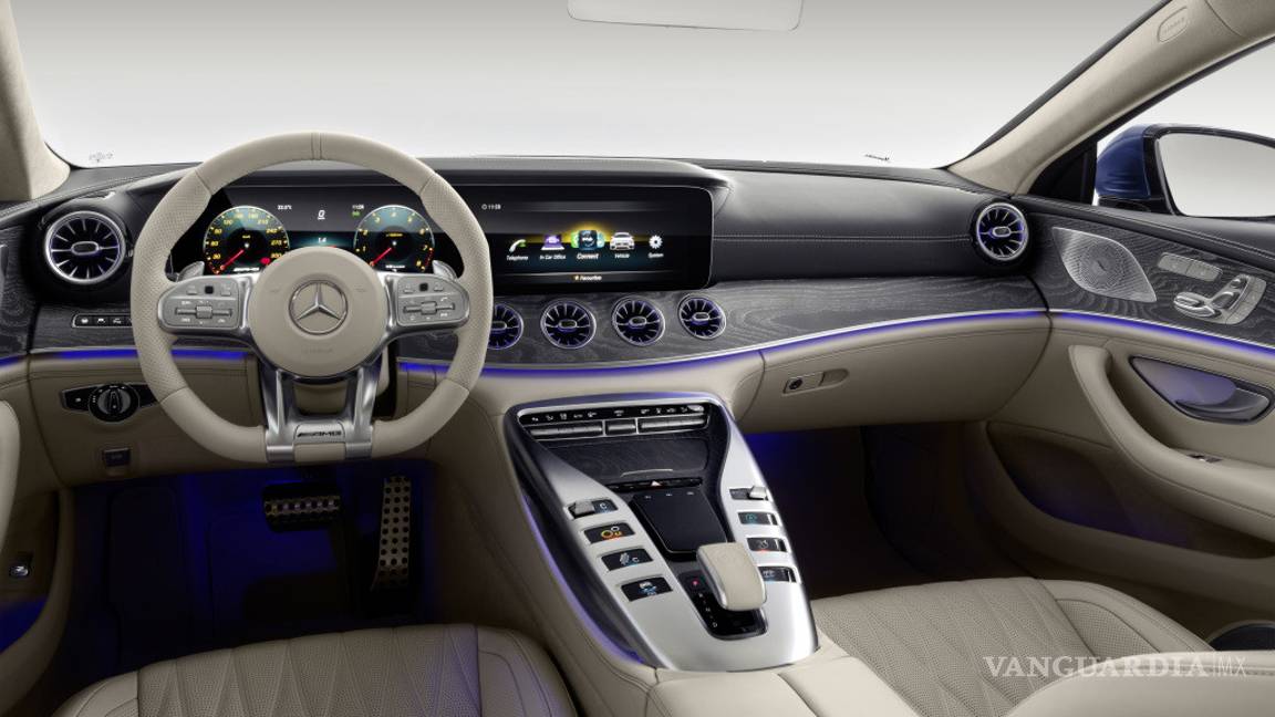 $!Mercedes-AMG GT 4-Door Coupe, impactante y poderoso sedán de lujo