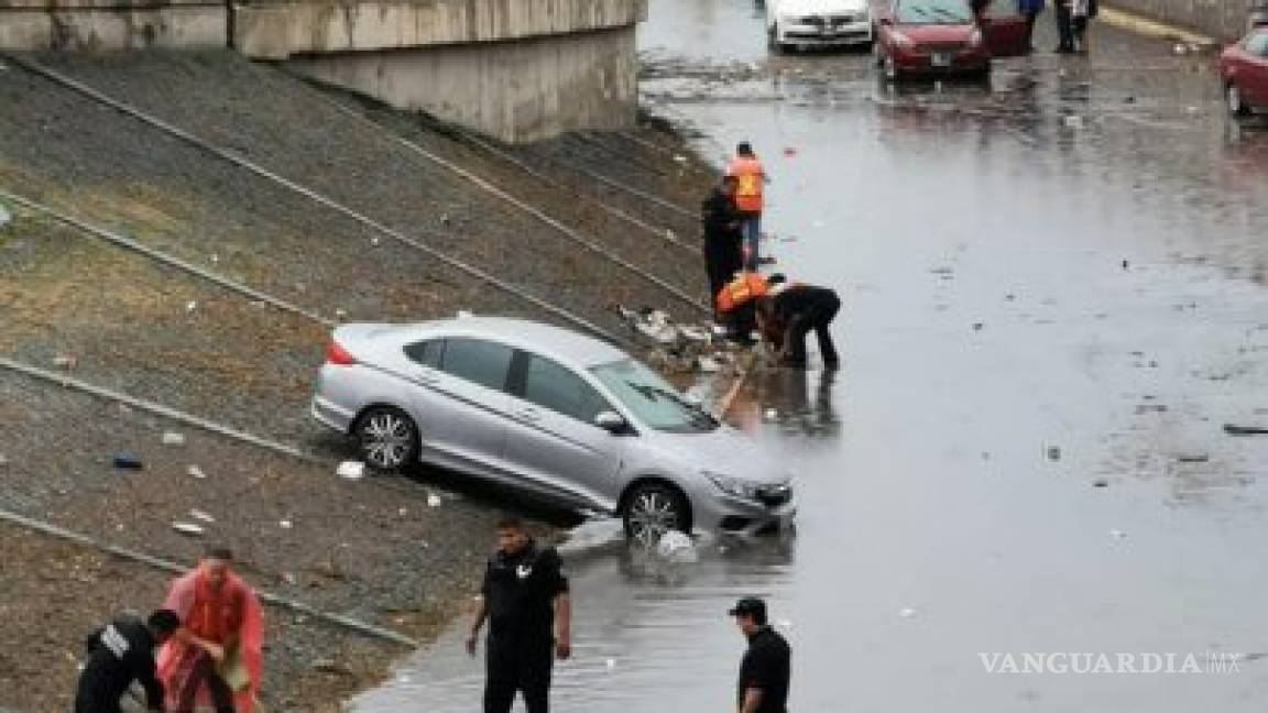 Dos muertos tras inundaciones y fuertes lluvias en Monterrey