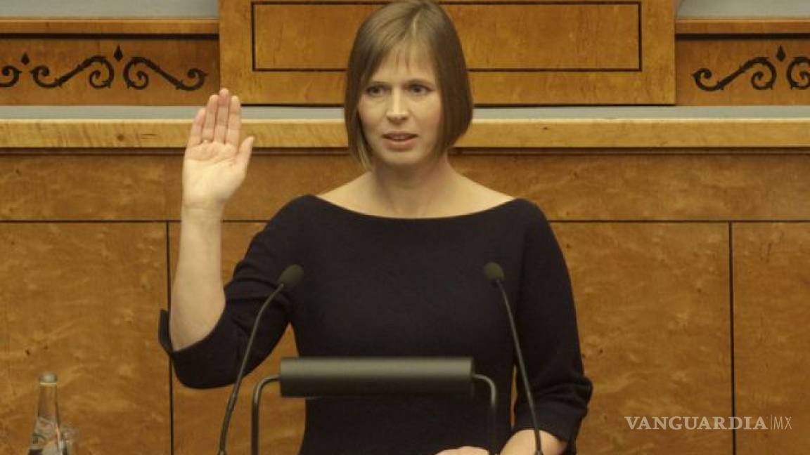 Jura primera presidenta electa de Estonia
