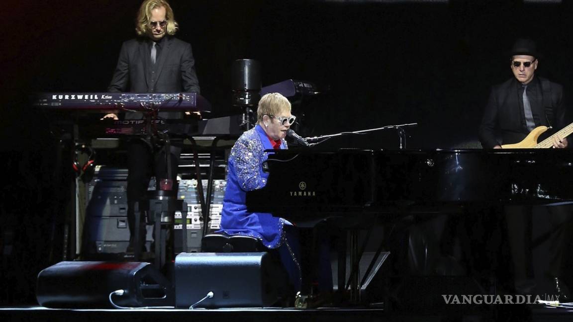 “Diamonds" nuevo disco de Elton John sale el 10 de noviembre