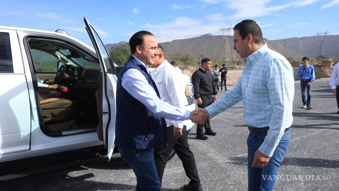 $!El alcalde Javier Díaz destacó la importancia de la obra para miles de familias del poniente, al reducir tiempos de traslado y mejorar accesos.