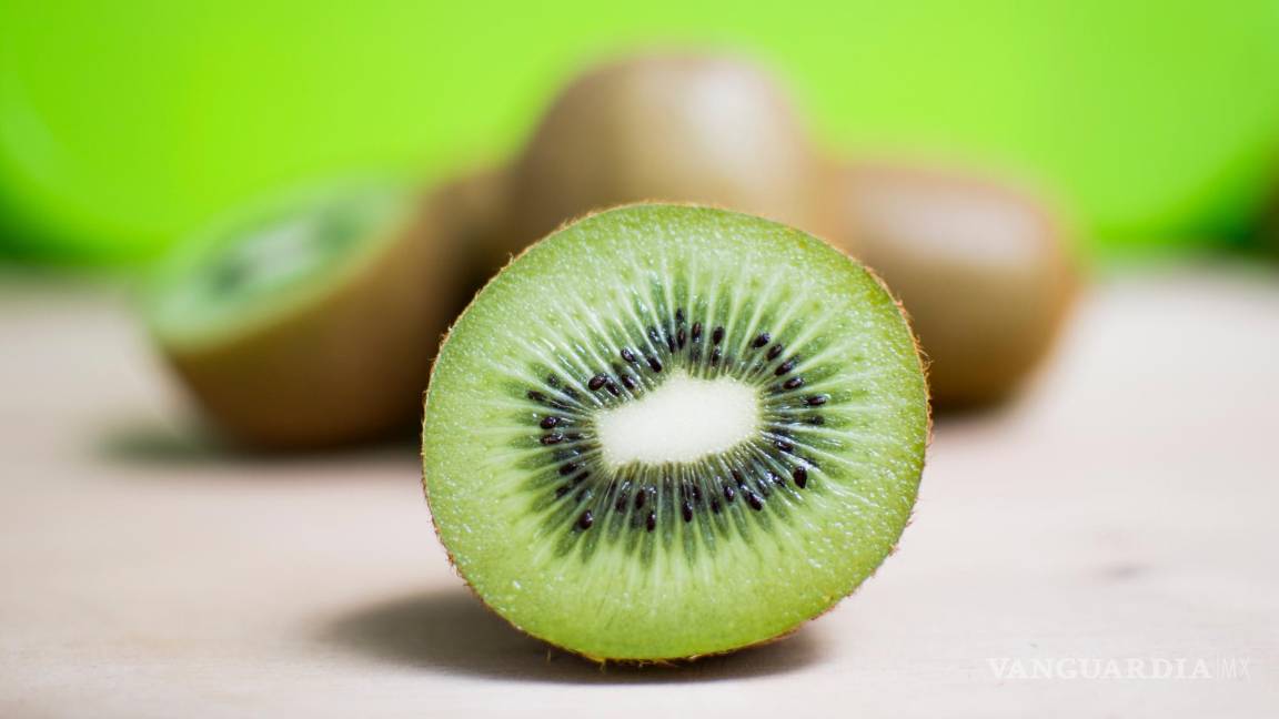 $!Kiwi, gran fuente de vitamina C.