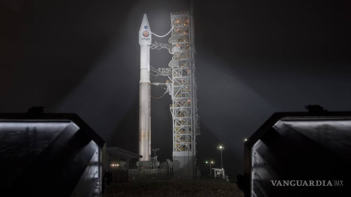 NASA lanza con éxito la misión &quot;InSight&quot; con destino a Marte