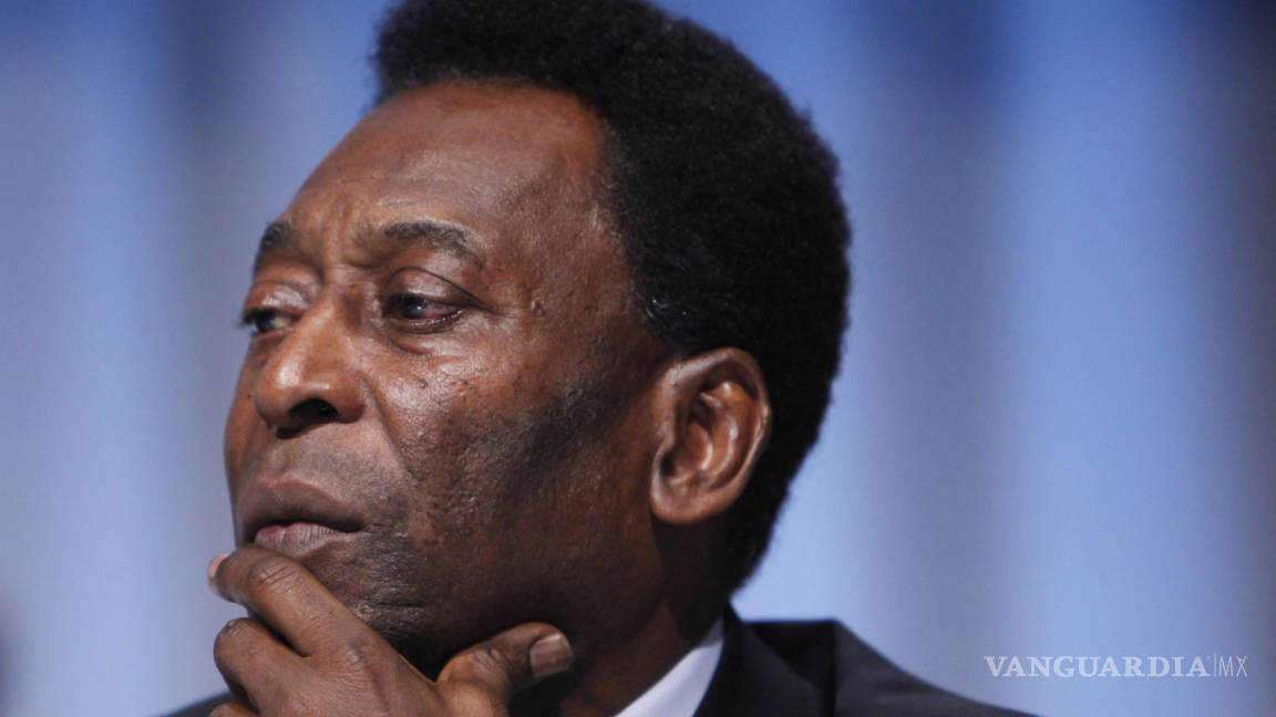 Pelé se ausenta en conferencia que daría en Rusia y se ponen en duda su arribo al Mundial