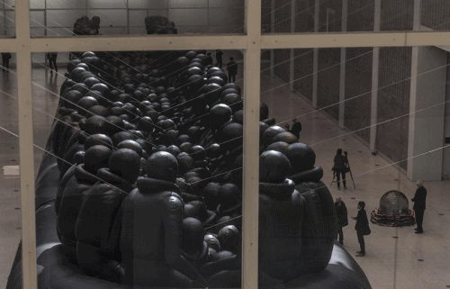 $!Ai Weiwei lleva la crisis de los refugiados a Praga