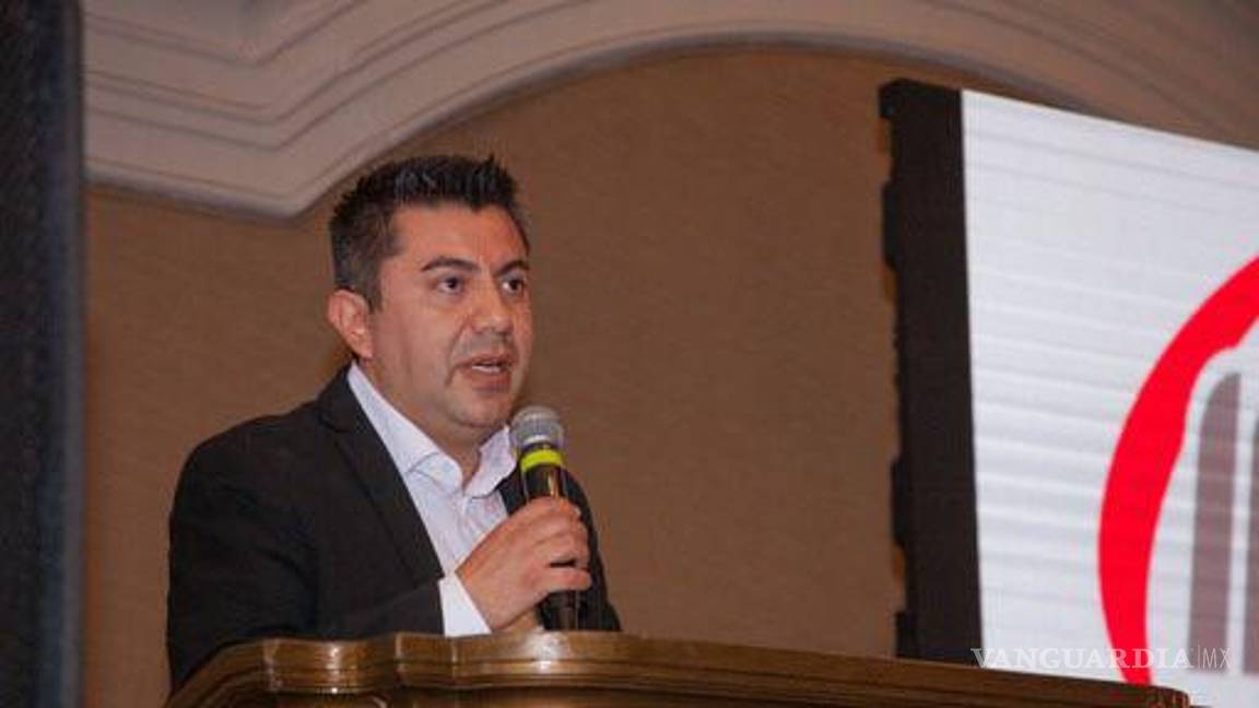 ‘De no controlar la inflación habría problemas en industria’, señaló Mario Hernández