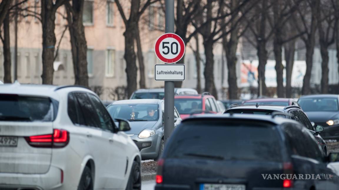 Ciudades alemanas podrán prohibir la circulación de coches diésel