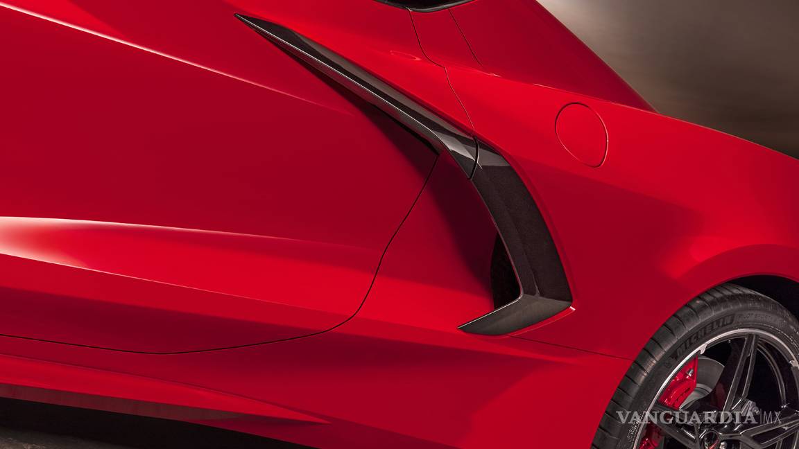 $!Así es el nuevo Chevrolet Corvette 2020, un 'Ferrari norteamericano' con motor central de 495 hp