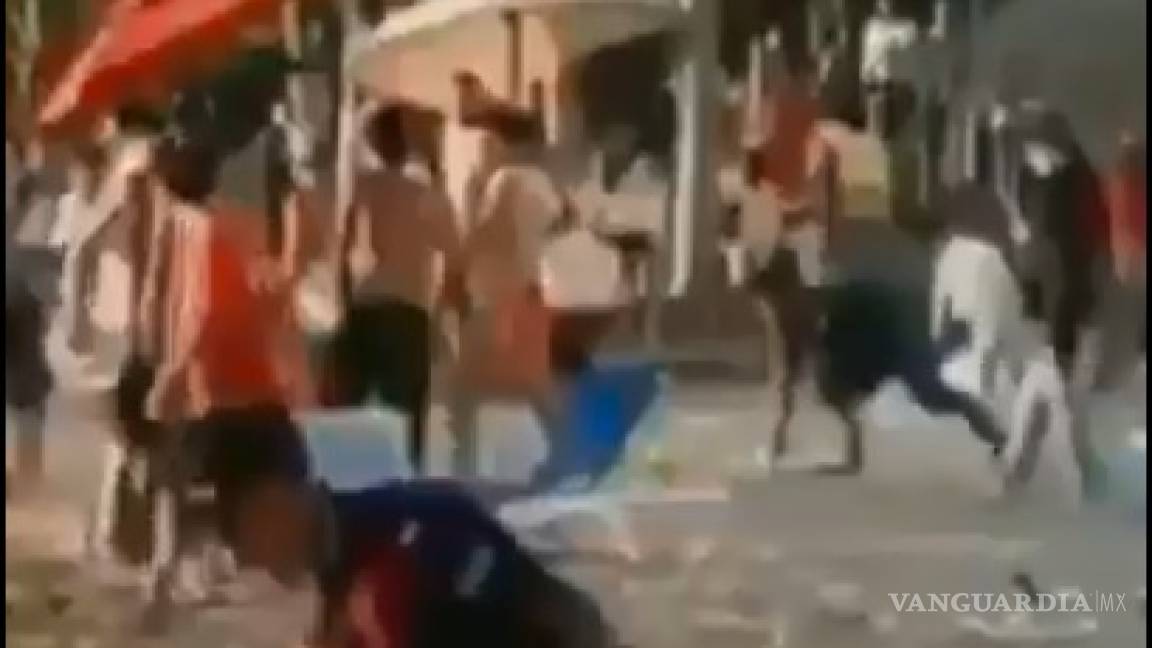 Fanáticos de Chivas arman trifulca en las playas de Mazatlán