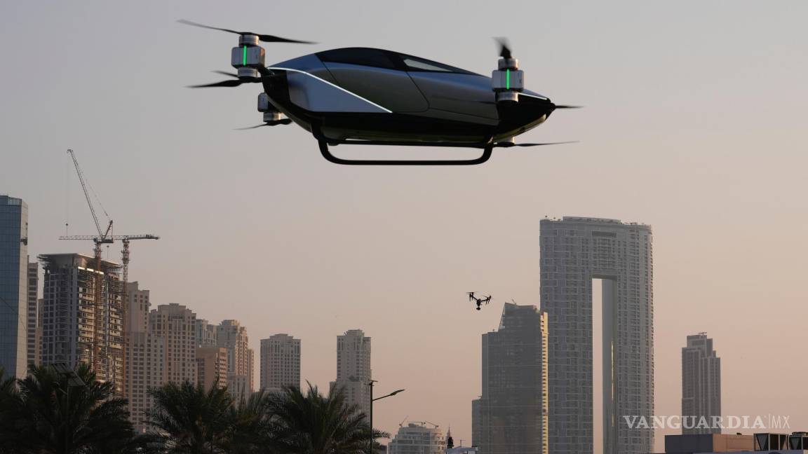 Empresa china prueba en Dubái el XPeng X2, un taxi volador eléctrico
