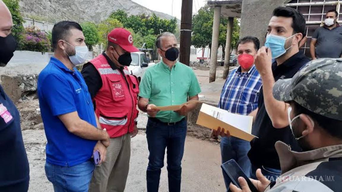 Apoya Gobierno del Estado labores de limpieza en zonas afectadas por la lluvia en Torreón