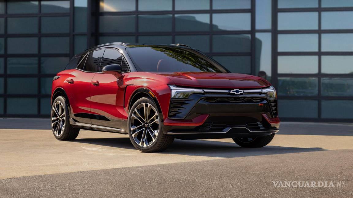 Reconoce revista Motor Trend a la Blazer EV, ensamblada en Coahuila, como la SUV del año 2024