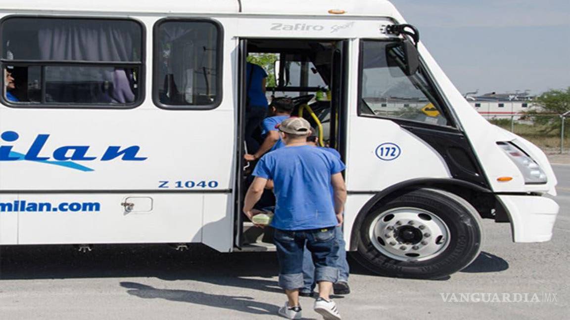 Escasa la revisión médica a choferes de transporte de personal en Región Sureste