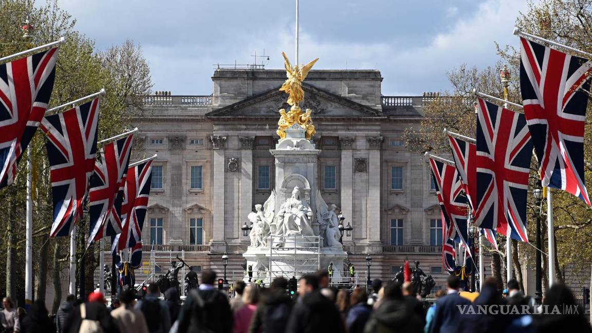 $!Londres se prepara para la coronación del rey Carlos III en la Abadía de Westminster.