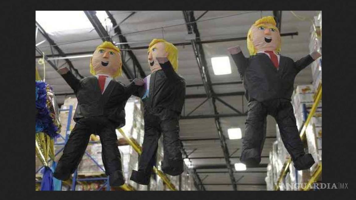 $!Festejan en EU el 5 de mayo con piñatas de Trump