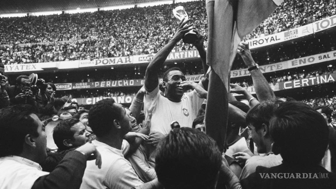 80 años del rey Pelé en imágenes