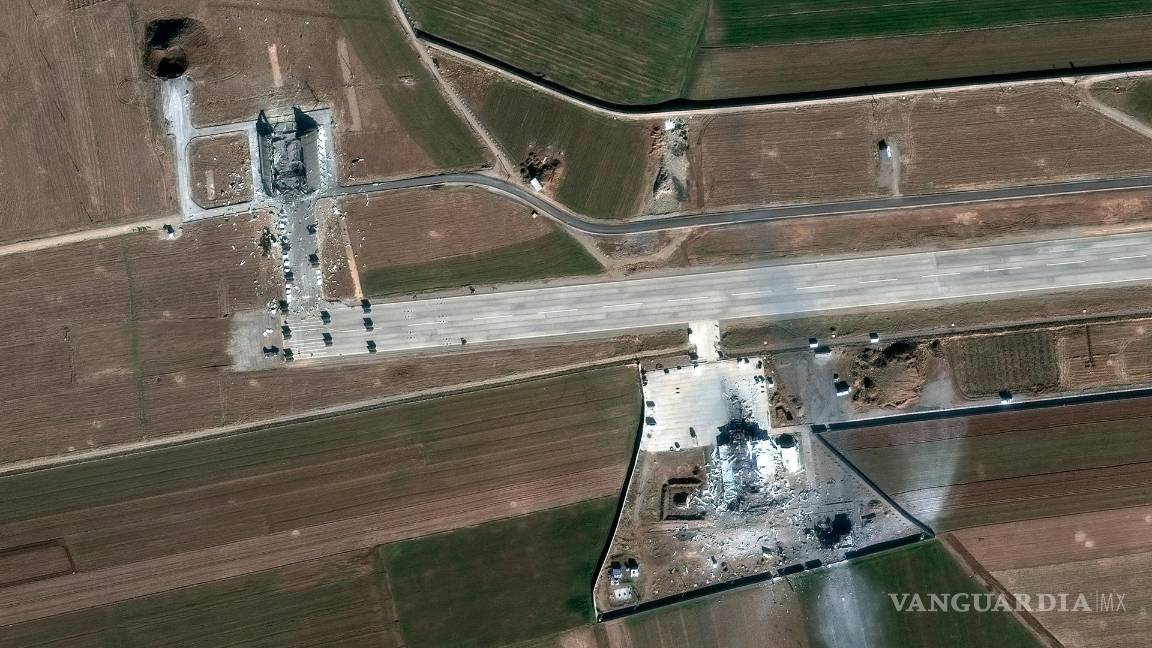 $!Una imagen satelital que muestra edificios y equipos dañados en las instalaciones de Choqa Balk-e, Irán luego de una ola de ataques aéreos de EU e Israel.