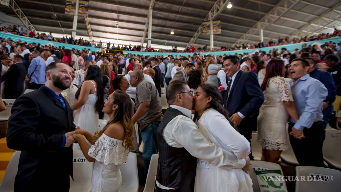 $!Con 1650 bodas celebran en grande Día del Amor en Tijuana