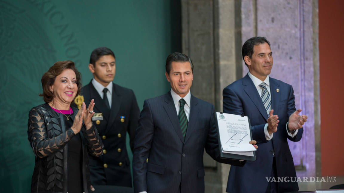 Peña Nieto promulga reforma para reincorporar repatriados a sistema educativo