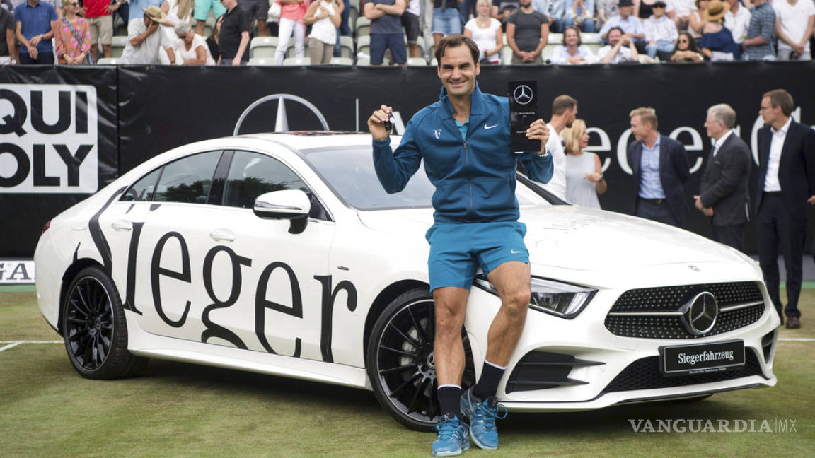 Roger Federer conquista Sttutgart y regresa al número uno