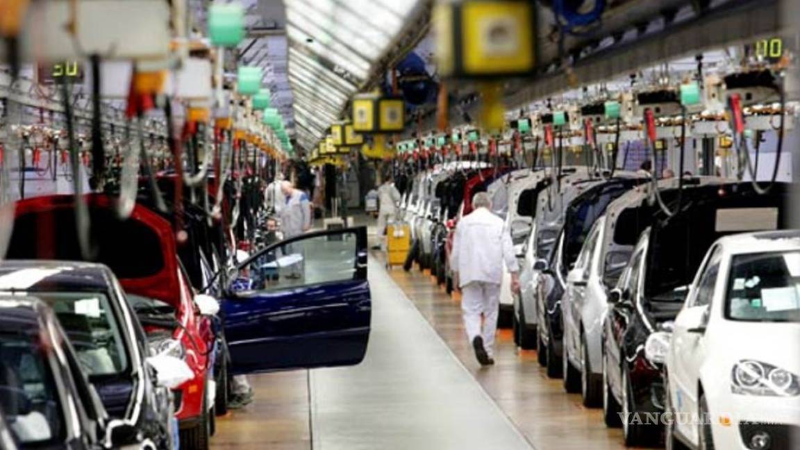 Automóviles tendrán frenado automático en 2022