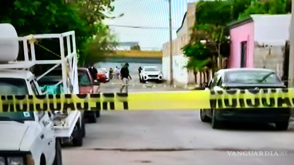 Ejecutan a joven en Torreón y dejan su cuerpo ensabanado
