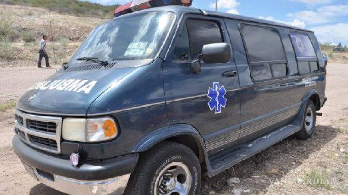 Autoridades van contra ambulancias ‘patito’