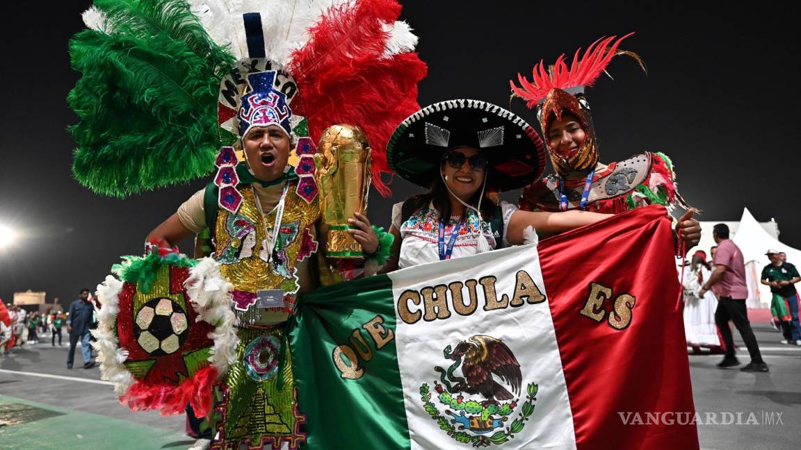 $!Seguidores de México antes del partido de la Copa Mundial de la FIFA 2022 entre México y Polonia en el Estadio 947 en Doha, Qatar.