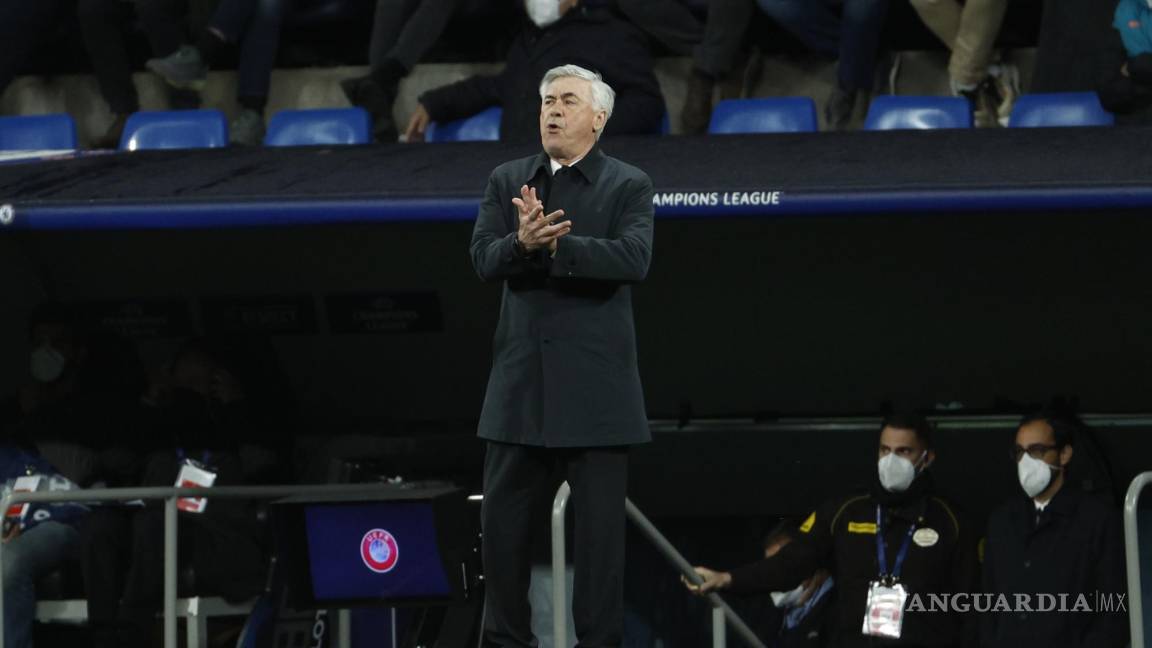 $!El entrenador del Real Madrid, Carlo Ancelotti, durante el partido de vuelta de los cuartos de final de la Liga de Campeones ante el Chelsea.