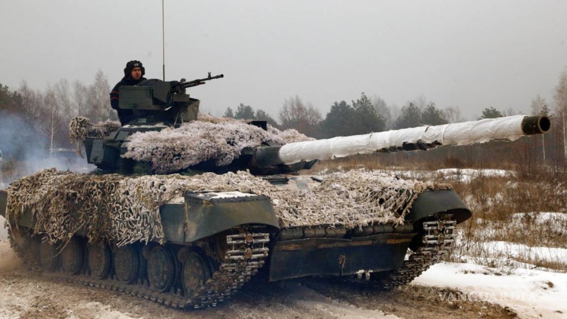 Ucrania convoca a reservistas ante la amenaza de una invasión rusa