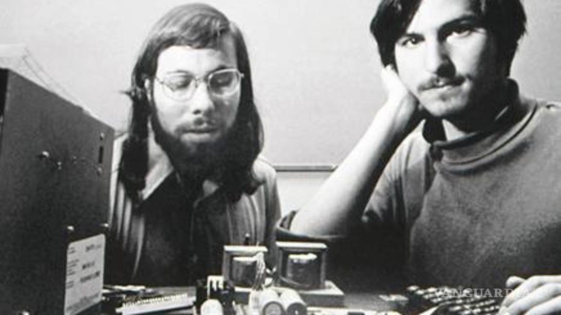 $!Apple celebra su cumpleaños 40