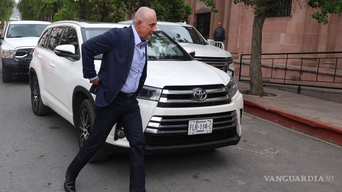 La fallida rebelión de un inexperto político que quiso enfrentar a la autoridad legítima del gobernador