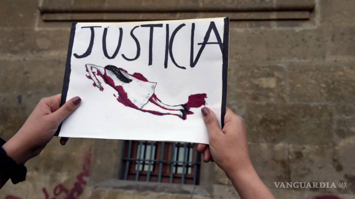 Proponen en Coahuila tipificar como feminicidio el asesinato por celos extremos