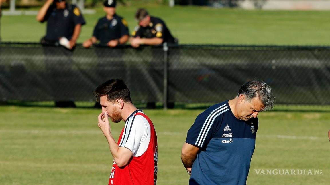 $!Estos son los 8 entrenadores de Lionel Messi en la albiceleste