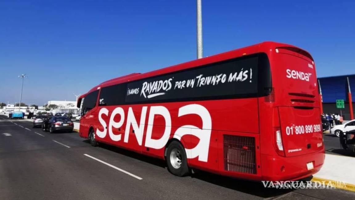 Pasajeros de un autobús Senda fueron secuestrados por miembros del crimen organizado
