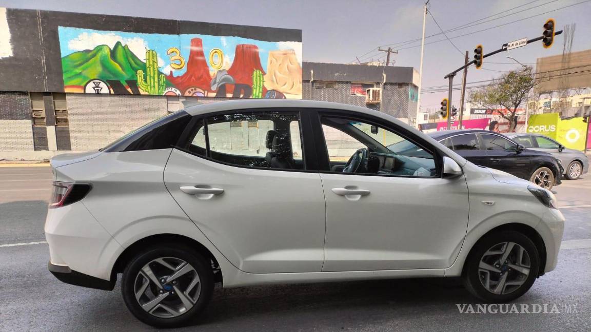 $!El uso de un vehículo relacionado con hechos ocurridos en Saltillo, desde donde presuntamente lograron evadir a las autoridades tras concretar algunos de los engaños.