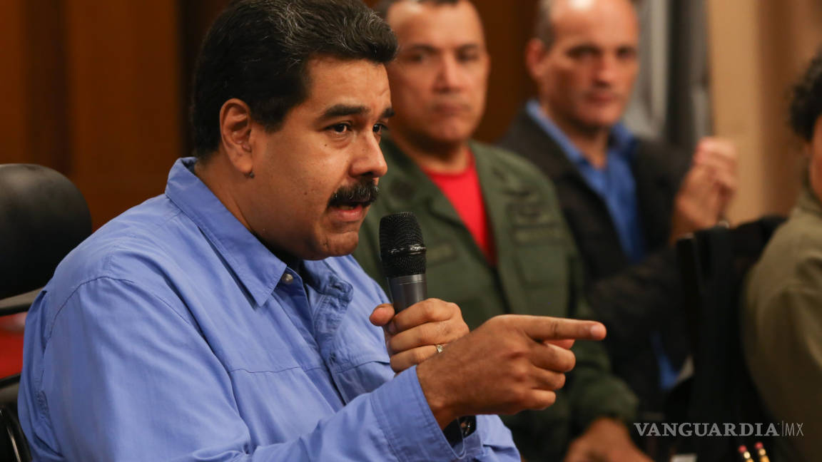Acorralado por la crisis, Maduro anuncia paquetazo