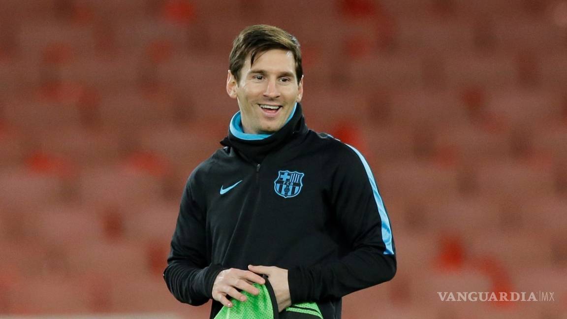 $!Messi se 'come años' con su cambio de look