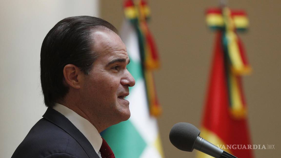 Acuerda Gobernadores del Banco Interamericano destitución de su presidente