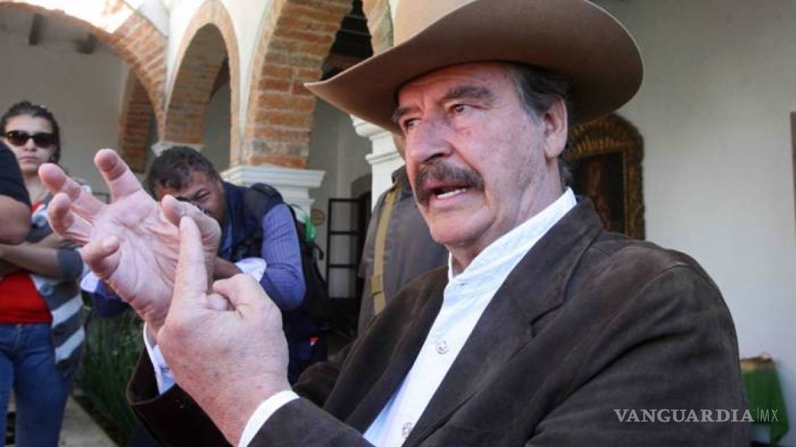Vicente Fox pide voto para Hillary Clinton